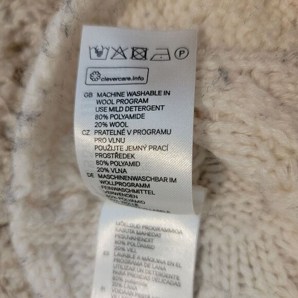 Hm Infinity Scarf Cable Knit Wool Blend Cream Color Granola Girl - Picture 3 of 3